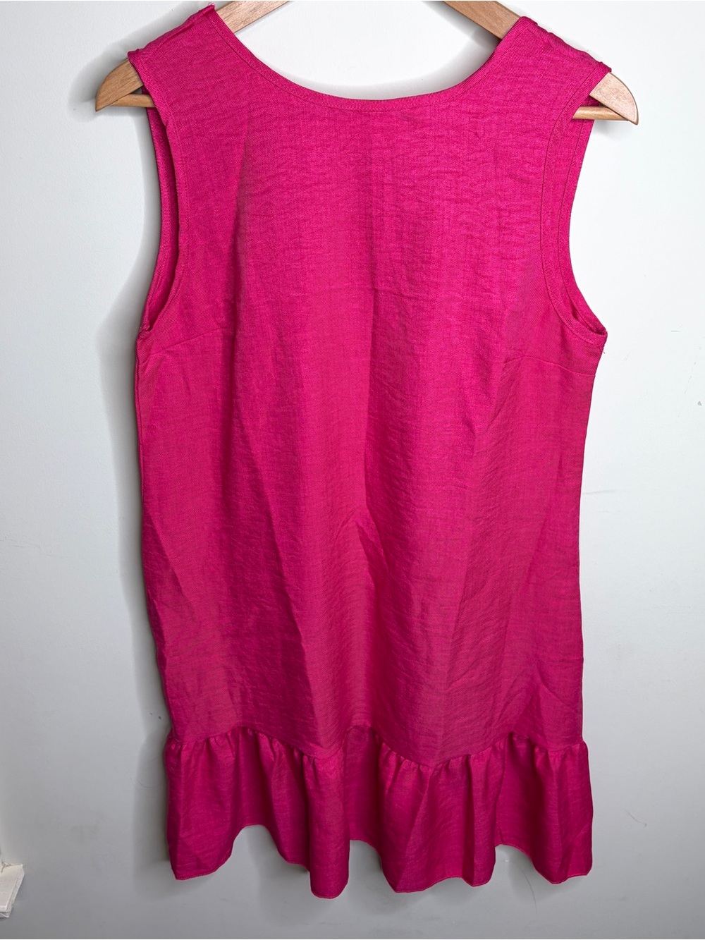 Drop Waist Bright Pink Ruffled Hem Sleeveless Dress Size Medium